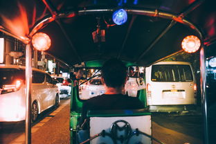 《堡垒之夜》“未来光影”赛季，趣味创意无限！